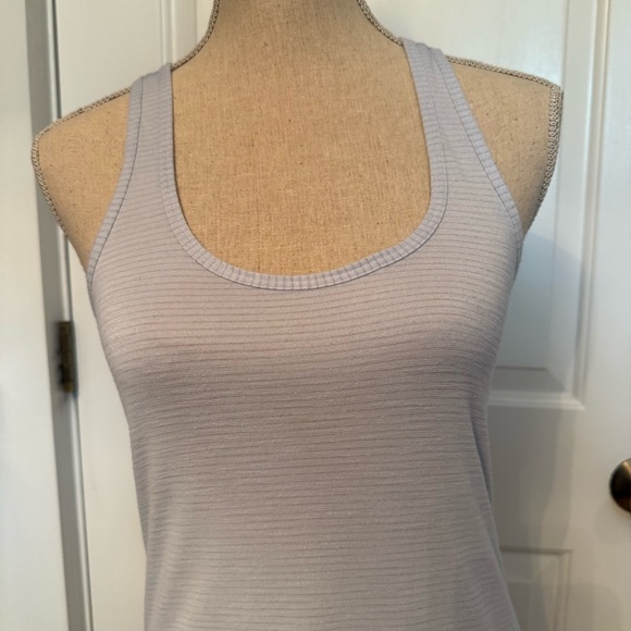 LULULEMON ATHLETICA TOP TANK BLUE STRIPE KEYHOLE SPLIT BACK No size Fits S - Picture 2 of 8